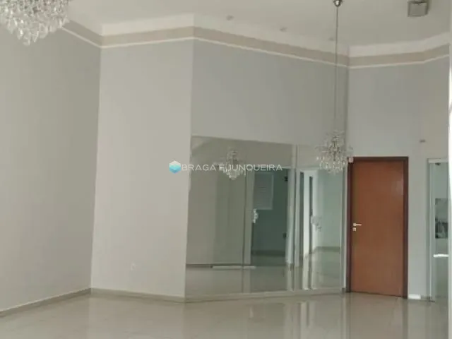 Casa com 280m² 3 quartos e 5 banheiros, à venda, no bairro Residencial Vilage Dama Rio Preto em São José do Rio Preto