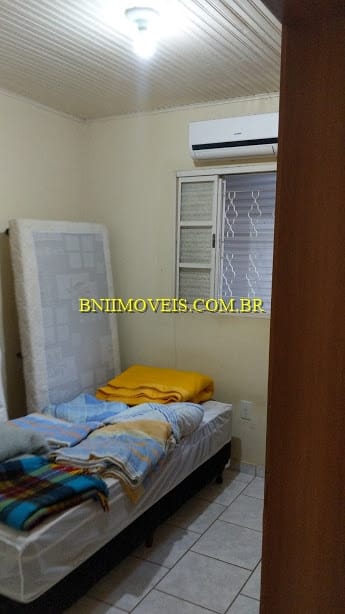 Casa à venda com 2 quartos, 120m² - Foto 11