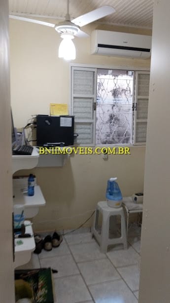 Casa à venda com 2 quartos, 120m² - Foto 10