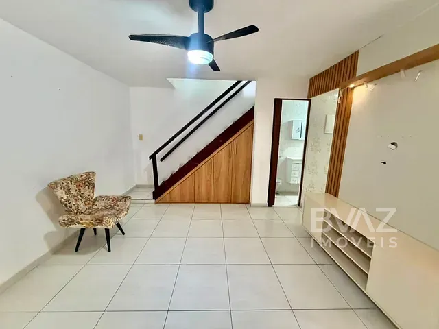 Casa 3 quartos e 1 banheiro, à venda ou para alugar, no bairro Jardim Caiçara em Cabo Frio