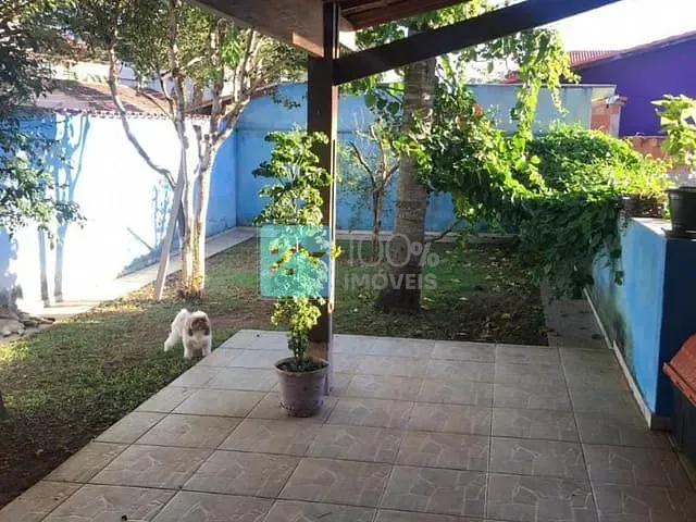 Casa com 750m² 3 quartos e 5 banheiros, à venda, no bairro Jardim das Industrias em São José dos Campos