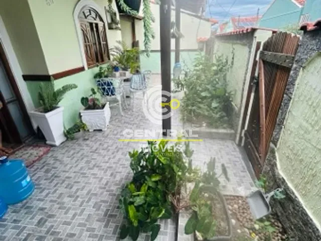 Casa 2 quartos e 1 banheiro, à venda, no bairro Outeiro das Pedras em Itaboraí