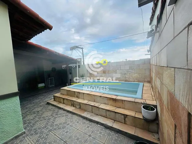 Casa 2 quartos e 1 banheiro, à venda, no bairro Outeiro das Pedras em Itaboraí