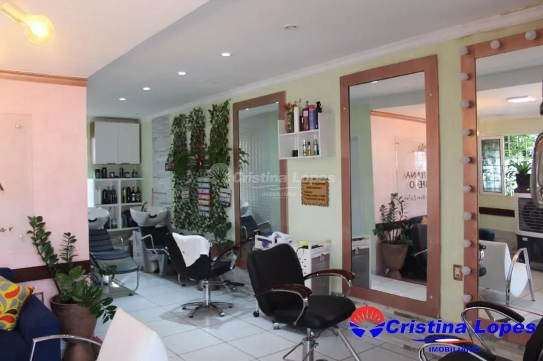 Casa, 5 quartos, 300 m² - Foto 1