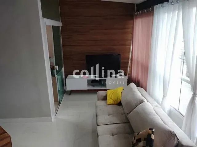Casa com 138m² 3 quartos e 3 banheiros, à venda, no bairro Jardim Planalto em Carapicuíba