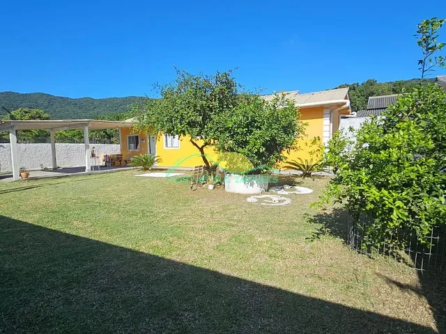 Casa com 446m² 3 quartos e 2 banheiros, à venda, no bairro Ribeirão da Ilha em Florianópolis