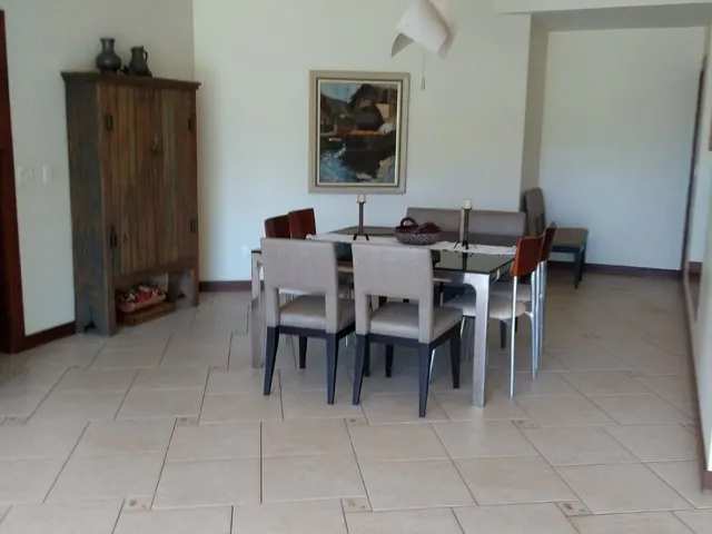 Casa com 6500m² 4 quartos e 10 banheiros, à venda, no bairro Park Way em Brasília