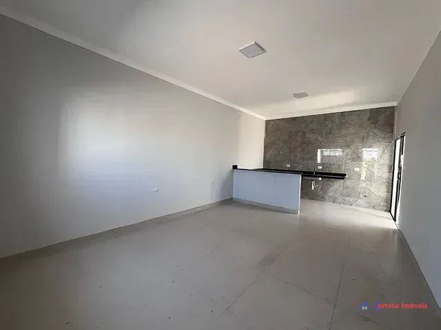 Casa com 128m² 2 quartos e 2 banheiros, à venda, no bairro Ipê em Três Lagoas