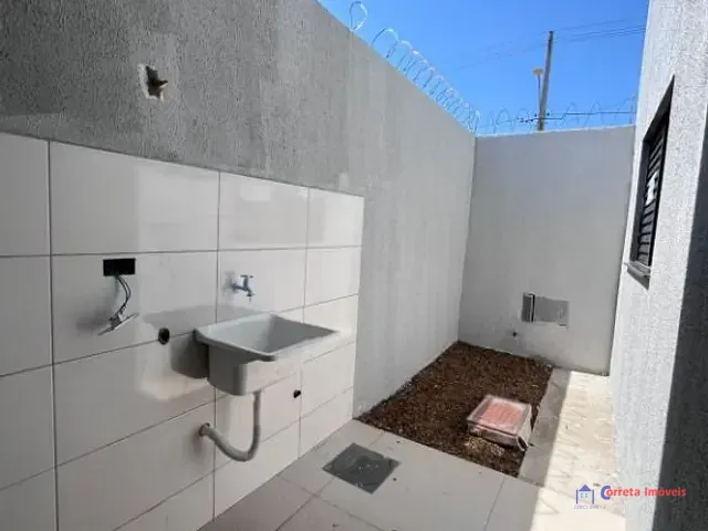 Casa com 128m² 2 quartos e 2 banheiros, à venda, no bairro Ipê em Três Lagoas