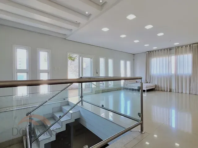 Casa com 324m² 4 quartos e 5 banheiros, à venda, no bairro Imbaúbas em Ipatinga