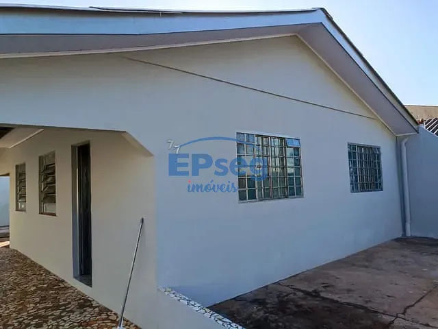 Casa com 250m² 3 quartos e 1 banheiro, à venda, no bairro Luiz de Sá em Londrina