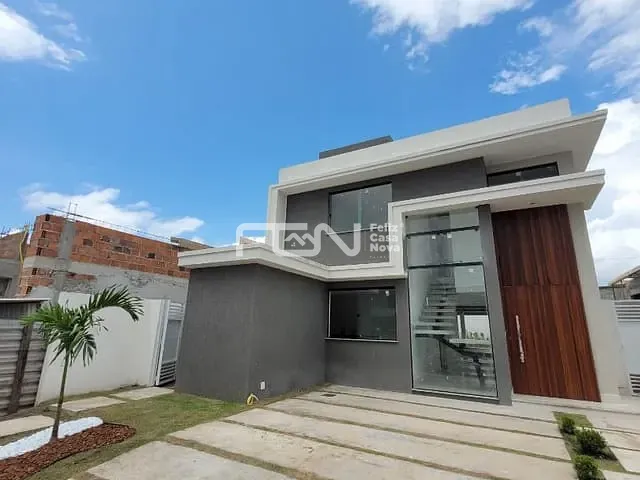 Casa com 275m² 4 quartos e 5 banheiros, à venda, no bairro parque das mangabas em Camaçari
