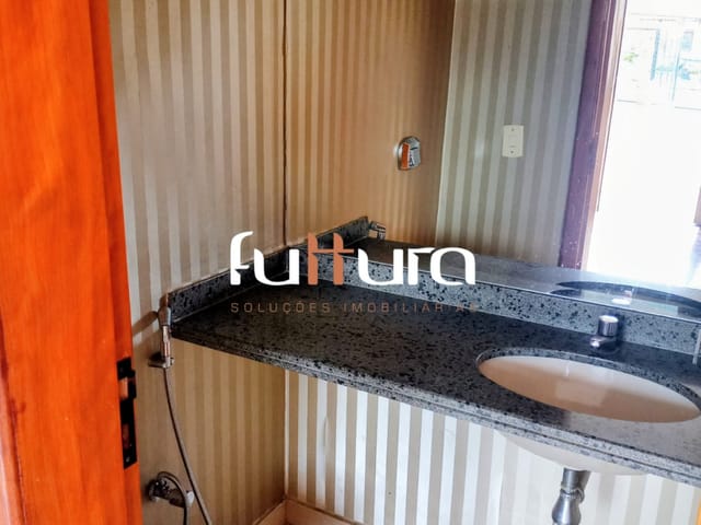 Casa 3 quartos e 3 banheiros, à venda, no bairro Jardim América em Goiânia