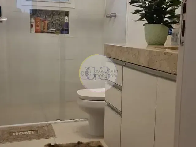 Casa 3 quartos e 2 banheiros, à venda, no bairro Laranjal em Pelotas