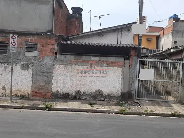 Casa com 500m² 3 quartos e 1 banheiro, à venda, no bairro Vila Boa Vista em Barueri