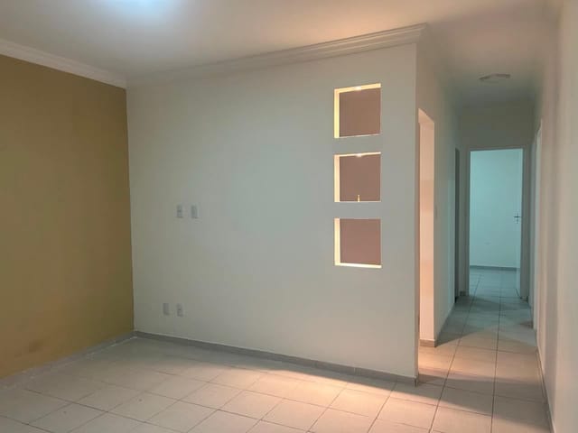 Casa 3 quartos e 1 banheiro, para alugar, no bairro Aeroporto em Aracaju