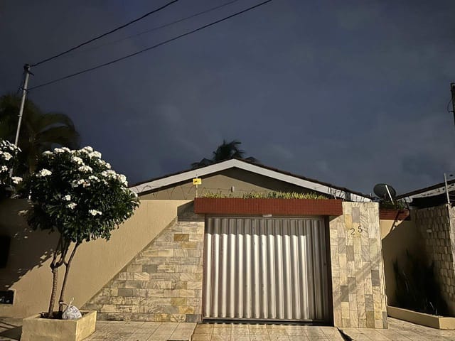 Casa 3 quartos e 1 banheiro, para alugar, no bairro Aeroporto em Aracaju