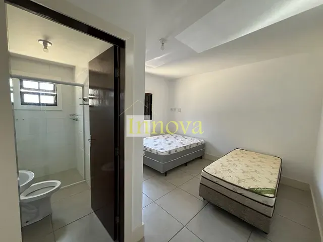 Casa 3 quartos e 3 banheiros, à venda, no bairro Indaiá em Caraguatatuba