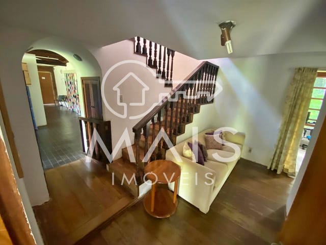 Foto do Casa - Casa com 3 dormitórios à venda por R$ 1.000.000,00 - Itaipava - Petrópolis/RJ | Istelet Imóveis