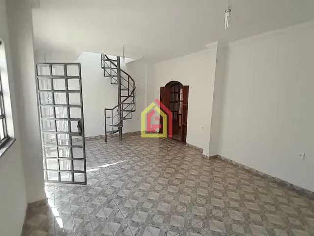 Casa com 312m² 4 quartos e 3 banheiros, à venda, no bairro Novo Horizonte em Marabá