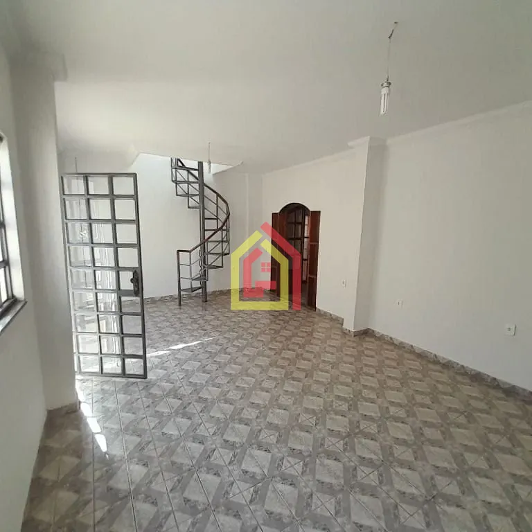 Casa à venda com 4 quartos, 2 suítes, 1 vaga e 250m² no Novo Horizonte, Marabá (PA) — foto 3 de 15