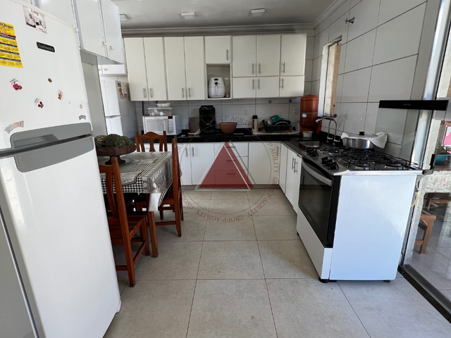 Casa com 160m² 3 quartos e 2 banheiros, à venda, no bairro Res. Peres Elias em Franca