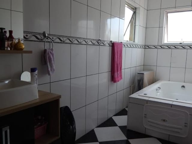 Casa com 170m² 4 quartos e 3 banheiros, à venda, no bairro Ipês (Polvilho) em Cajamar