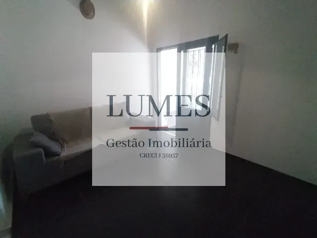 Casa com 300m² 3 quartos e 1 banheiro, à venda, no bairro Vila Rehder em Americana