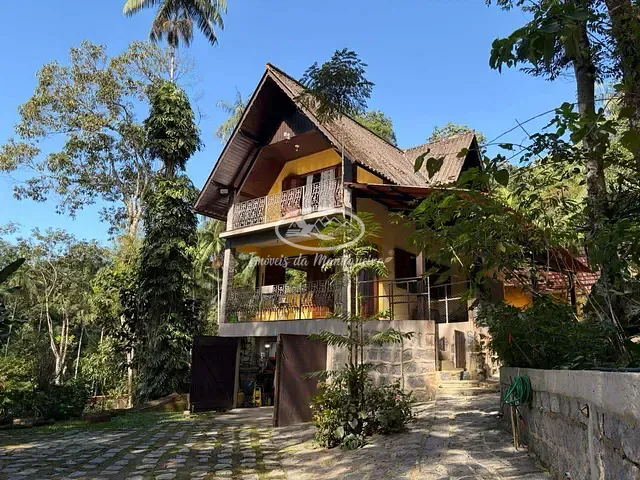 Casa 2 quartos e 4 banheiros, à venda, no bairro Alto Penedo (Penedo) em Itatiaia