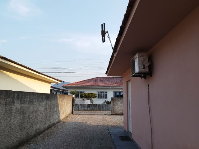 Casa 3 quartos e 1 banheiro, à venda, no bairro Centro em Palhoça