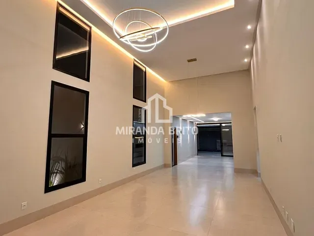 Casa 3 quartos e 4 banheiros, à venda, no bairro Parque Amazônia em Goiânia