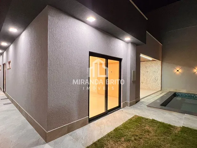Casa 3 quartos e 4 banheiros, à venda, no bairro Parque Amazônia em Goiânia