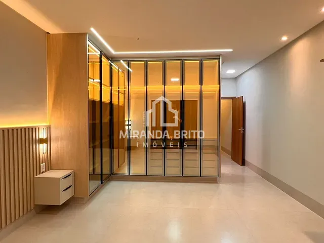 Casa 3 quartos e 4 banheiros, à venda, no bairro Parque Amazônia em Goiânia