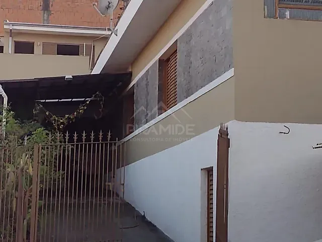 Casa com 306m² 2 quartos e 2 banheiros, à venda, no bairro Jardim Quisisana em Poços de Caldas