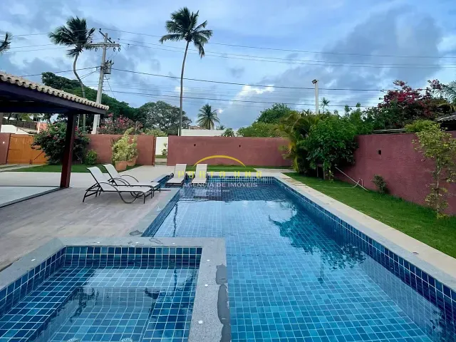 Casa com 964m² 5 quartos e 6 banheiros, à venda, no bairro Itacimirim (Monte Gordo) em Camaçari