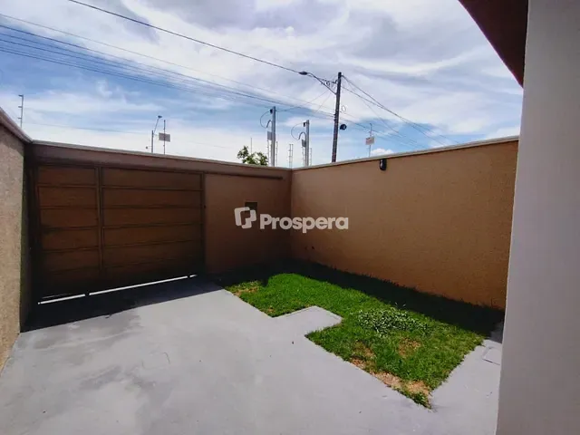 Casa 2 quartos e 2 banheiros, à venda, no bairro Residencial Santa Fé I em Goiânia