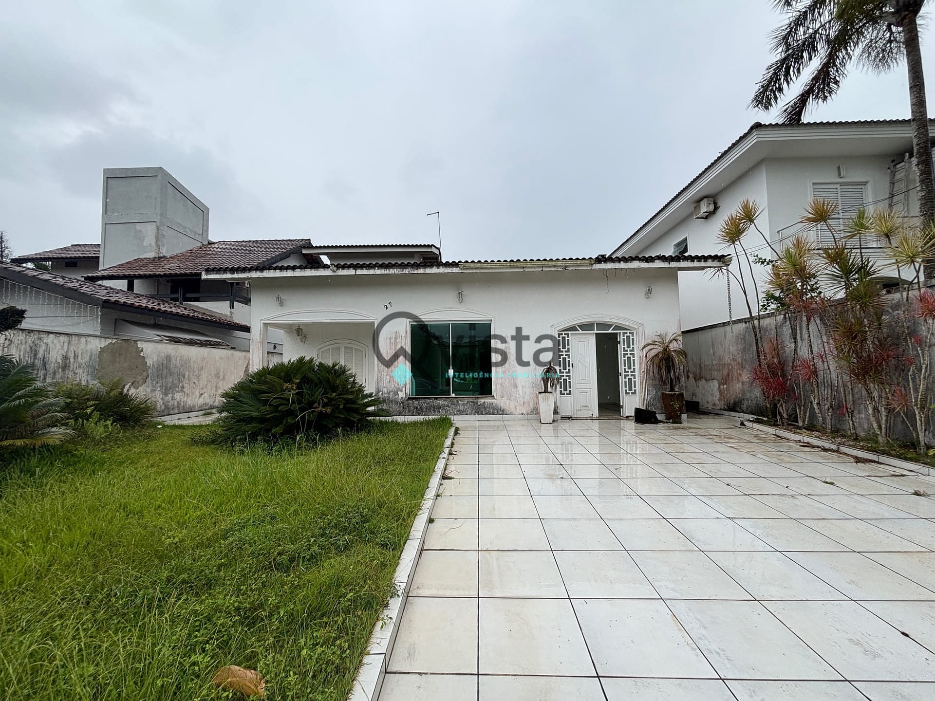 Casa, 3 quartos, 322 m² - Foto 1