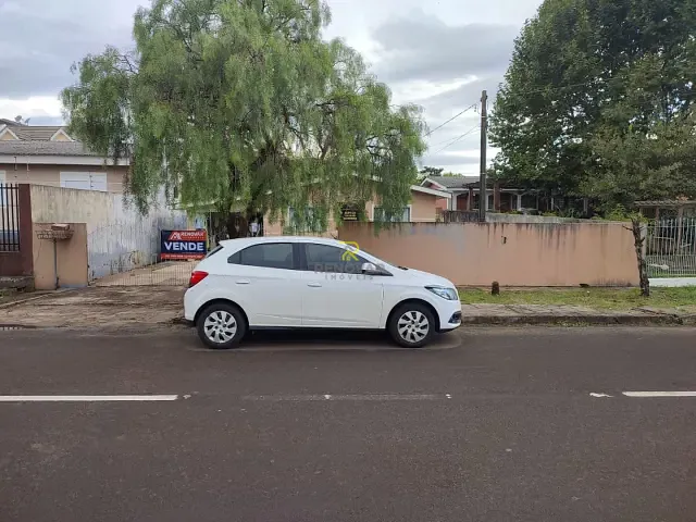 Casa com 795m² 3 quartos e 1 banheiro, à venda, no bairro Trianon em Guarapuava
