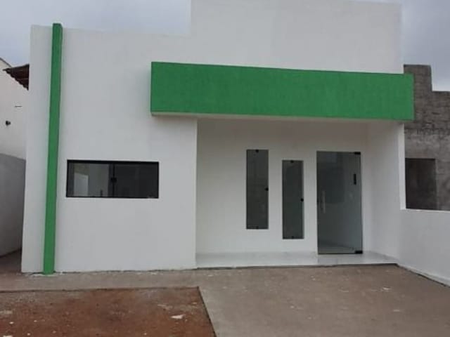 Casa com 135m² 2 quartos e 1 banheiro, à venda, no bairro Canafístula em Arapiraca