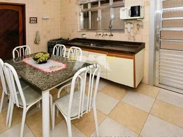 Casa com 230m² 4 quartos e 2 banheiros, à venda, no bairro Jardim Vila Formosa em São Paulo