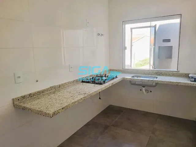 Casa 3 quartos e 1 banheiro, à venda, no bairro Parque Real em Pouso Alegre