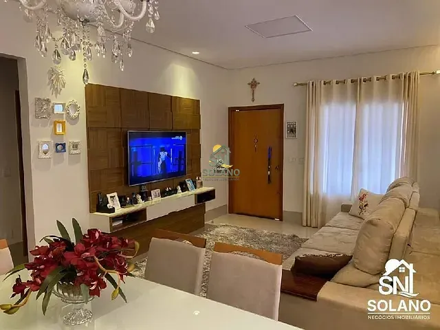 Casa com 360m² 2 quartos e 5 banheiros, à venda, no bairro Parque Oeste Industrial em Goiânia