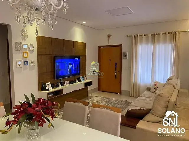 Casa com 360m² 2 quartos e 5 banheiros, à venda, no bairro Parque Oeste Industrial em Goiânia