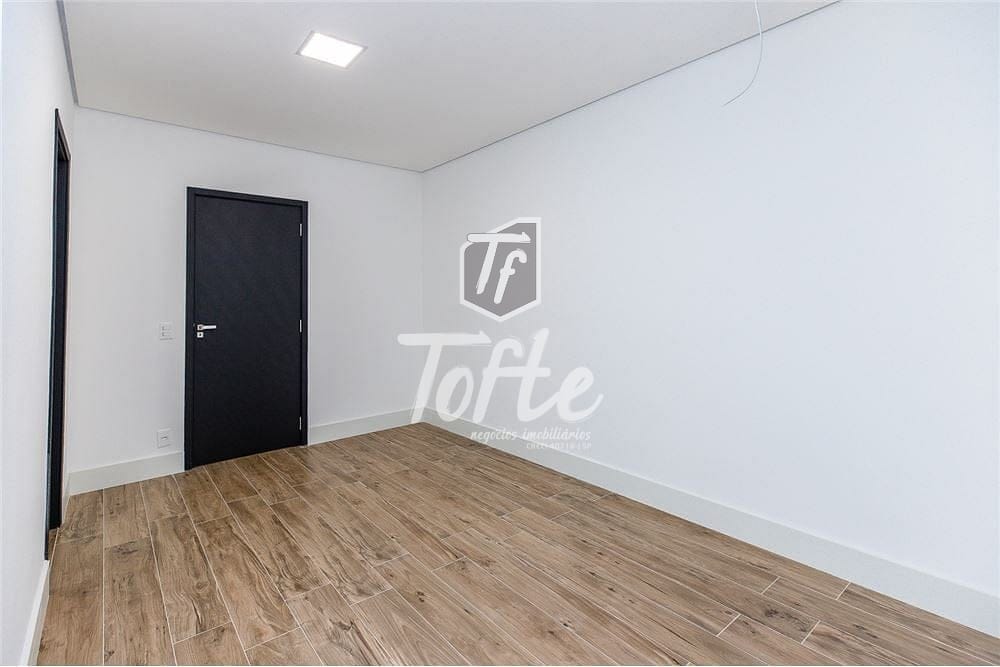 Casa à venda com 3 quartos, 324m² - Foto 35
