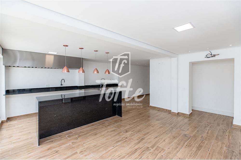 Casa à venda com 3 quartos, 324m² - Foto 4