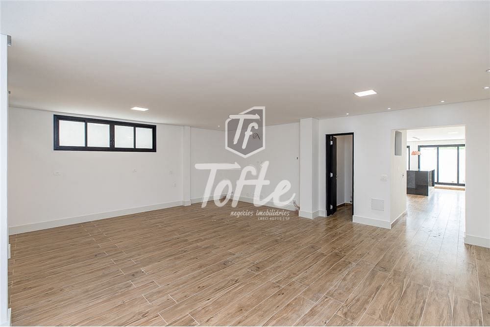 Casa à venda com 3 quartos, 324m² - Foto 2