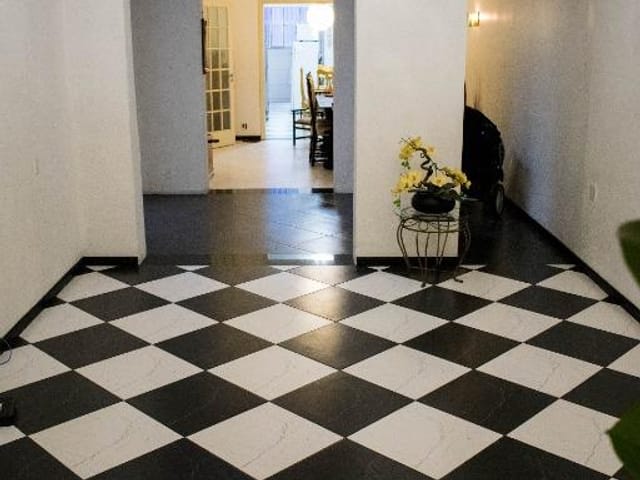 Casa com 250m² 5 quartos e 6 banheiros, à venda, no bairro Cambuci em São Paulo