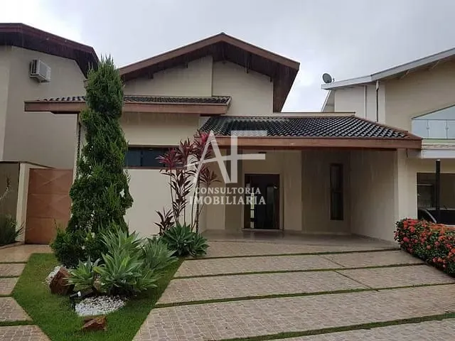 Casa com 300m² 2 quartos e 4 banheiros, à venda, no bairro Vila Jaboticabeira em Taubaté