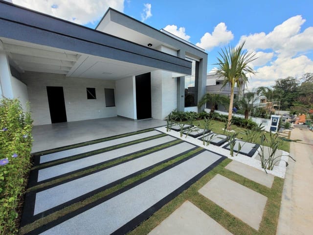 Casa com 300m² 3 quartos e 5 banheiros, à venda, no bairro Jardim Panorama em Indaiatuba