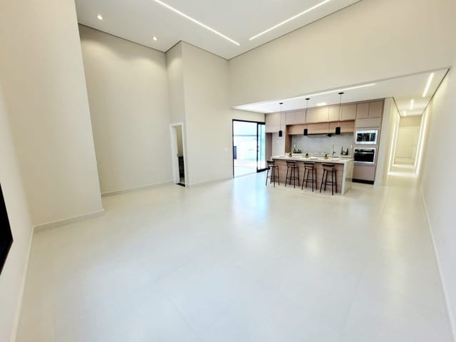 Casa com 300m² 3 quartos e 5 banheiros, à venda, no bairro Jardim Panorama em Indaiatuba